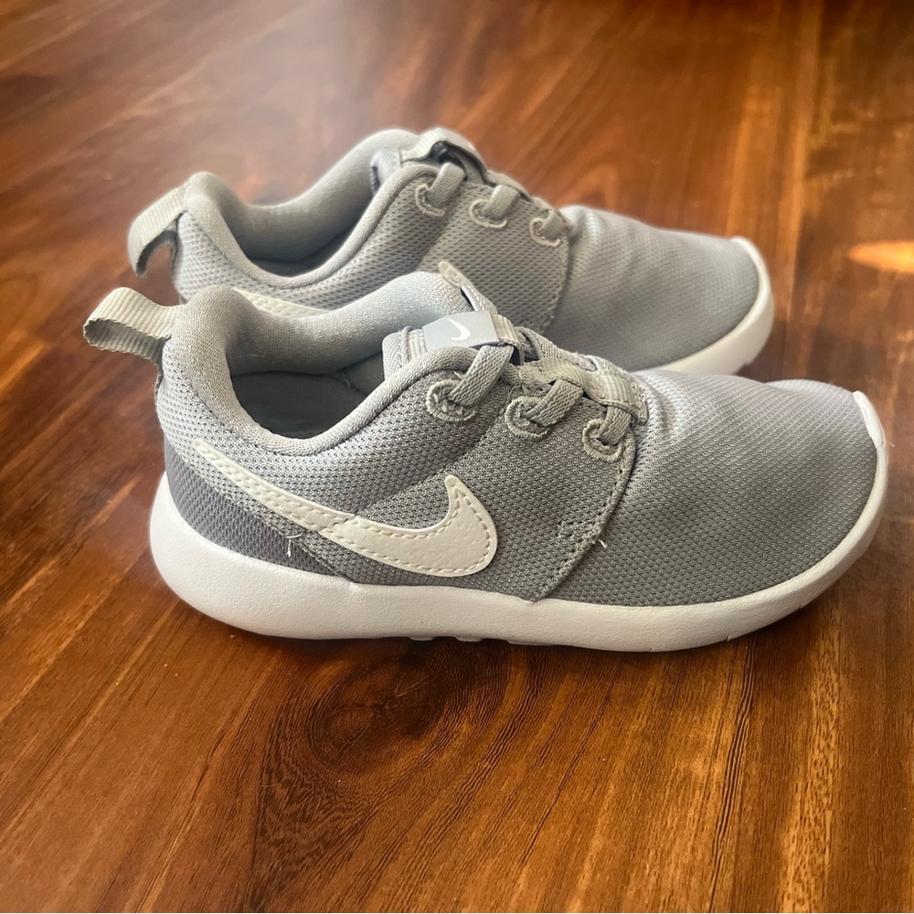 Nike Tanjun EasyOn, Size 10C